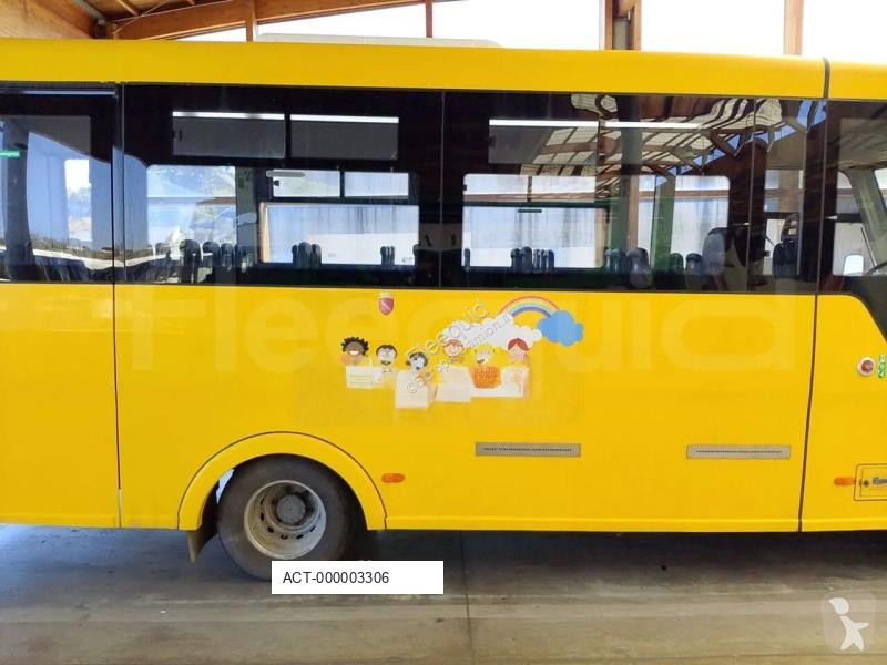 Veicolo commerciale Iveco Indcar