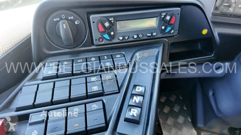 Autobús Iveco LE / City / 38+1+63 standing/ De...