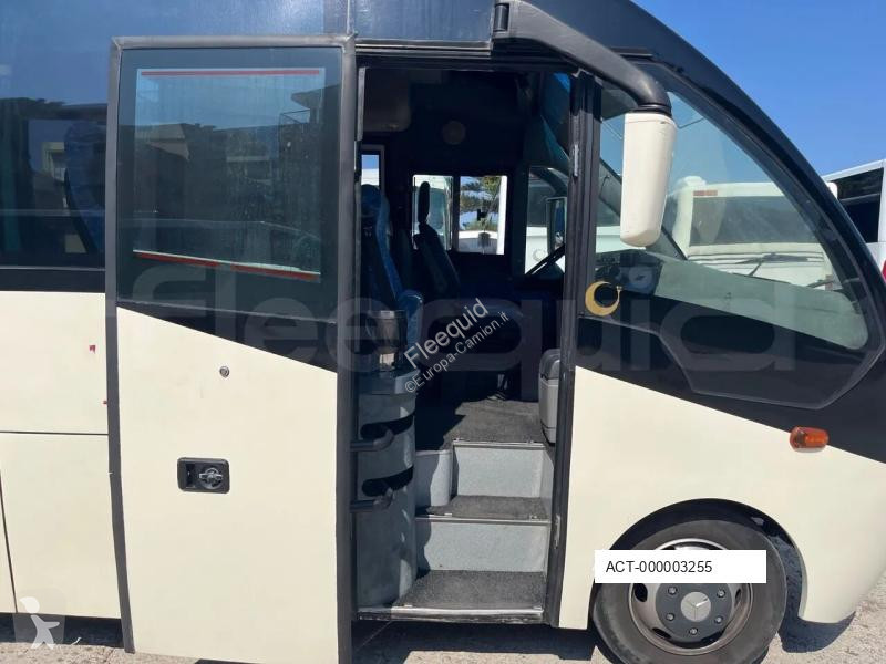Camioneta Mercedes MB 818 S
