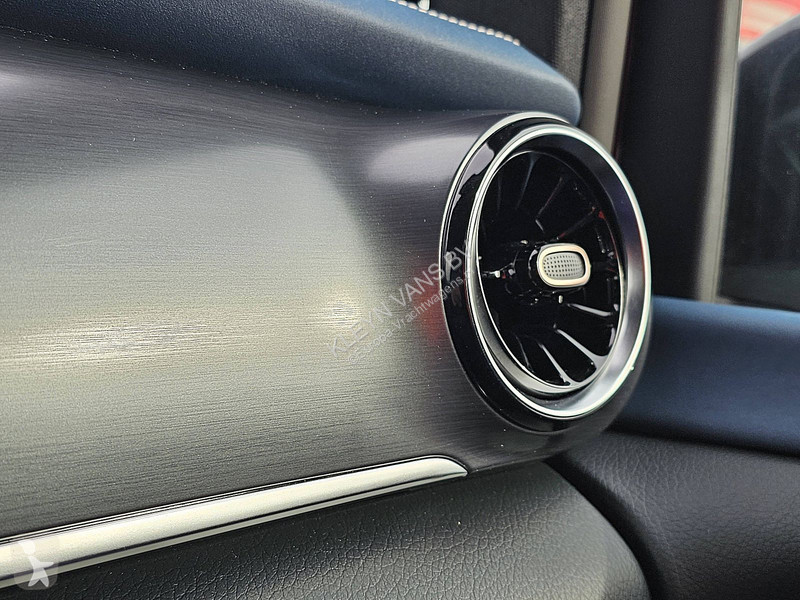 باص Mercedes 300 6-Zits Pano Navi L2! EQV