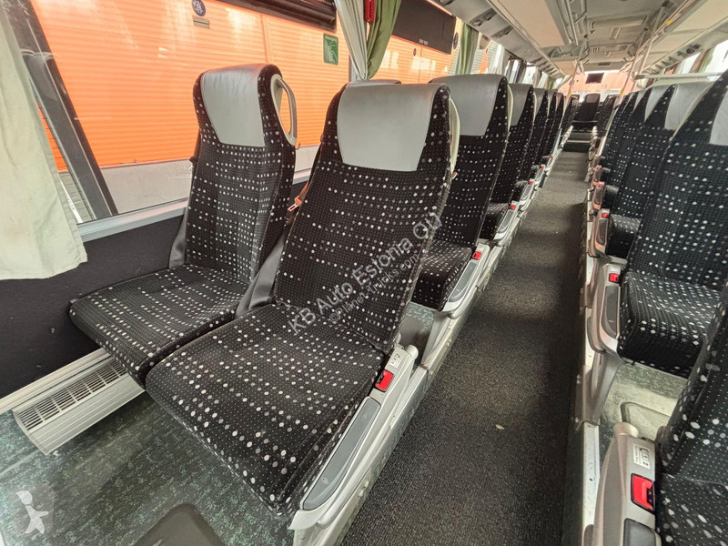 باص Mercedes M 4x2 49 SEATS / AC / WC /...