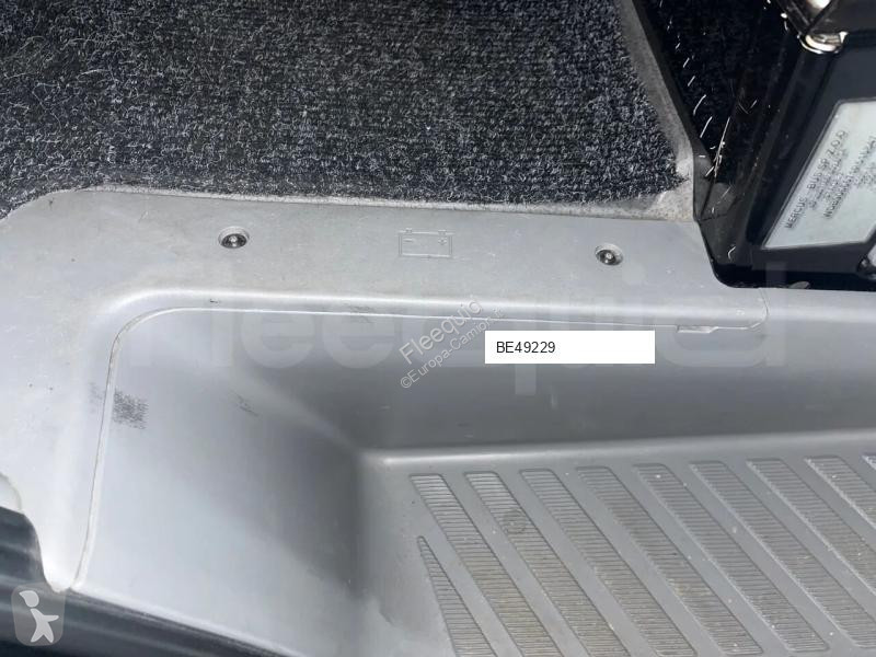 باص Mercedes