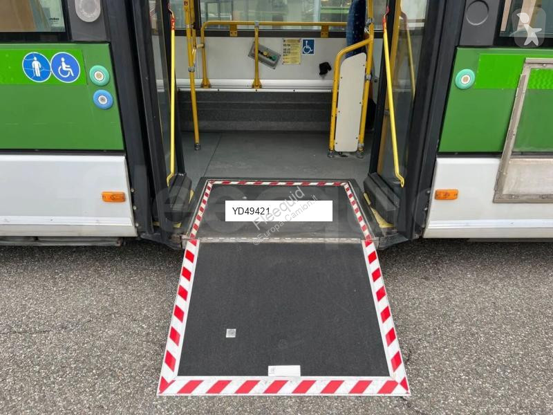 باص Irisbus