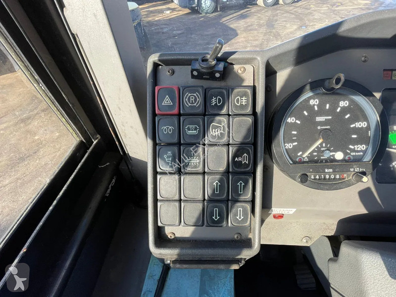 باص Renault Carrier Passenger Bus 35 Seats 6...