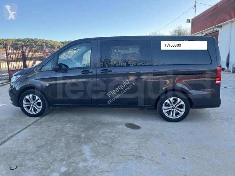 باص Mercedes