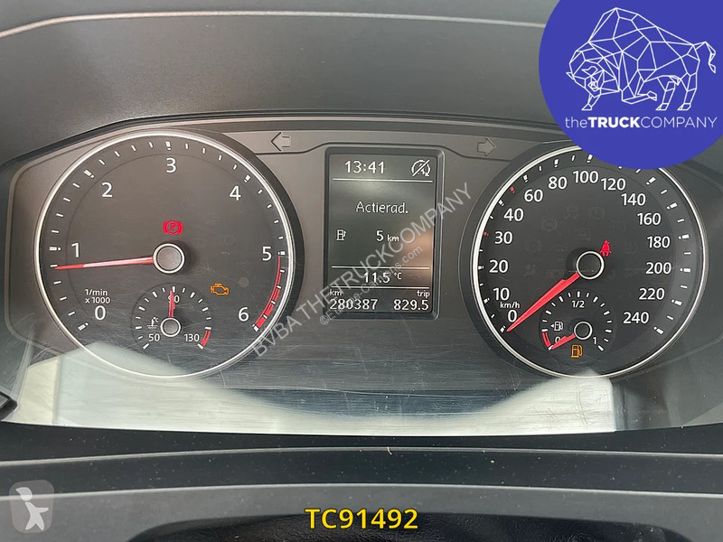 Véhicule utilitaire Volkswagen L1H1 5-PLACES