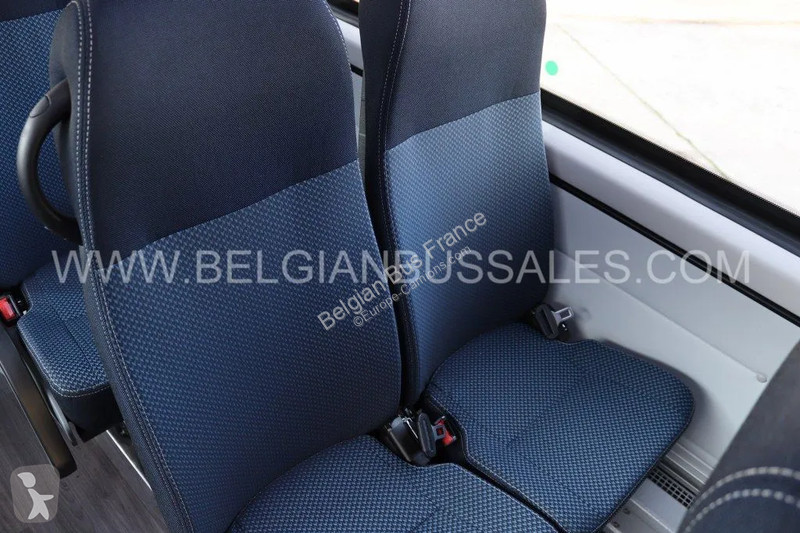 باص Iveco / 7.6m / Automatic / A65C18