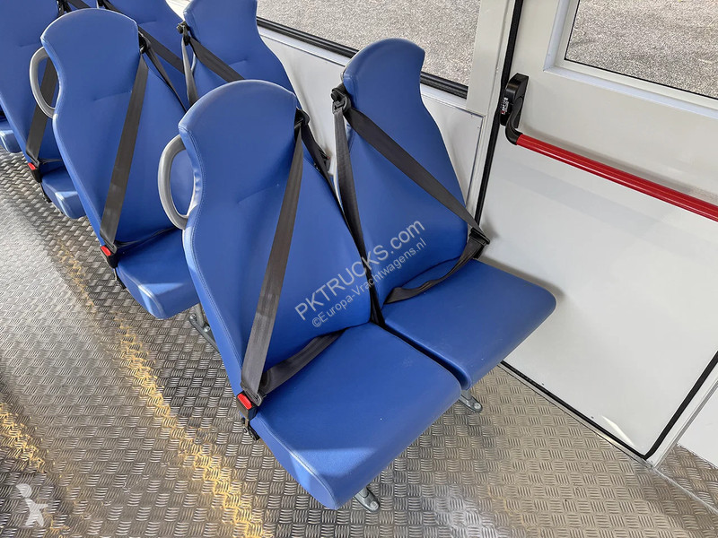 باص Iveco EuroCargo 150 E25WS Midi Bus (2 units)