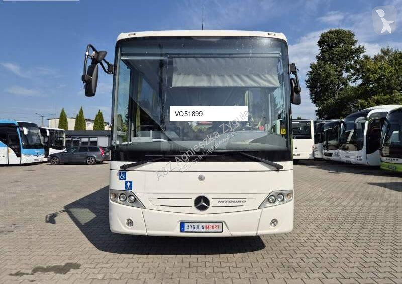 باص Mercedes INTOURO