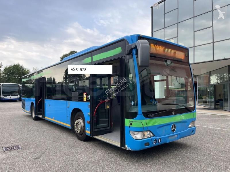 Autobús Mercedes