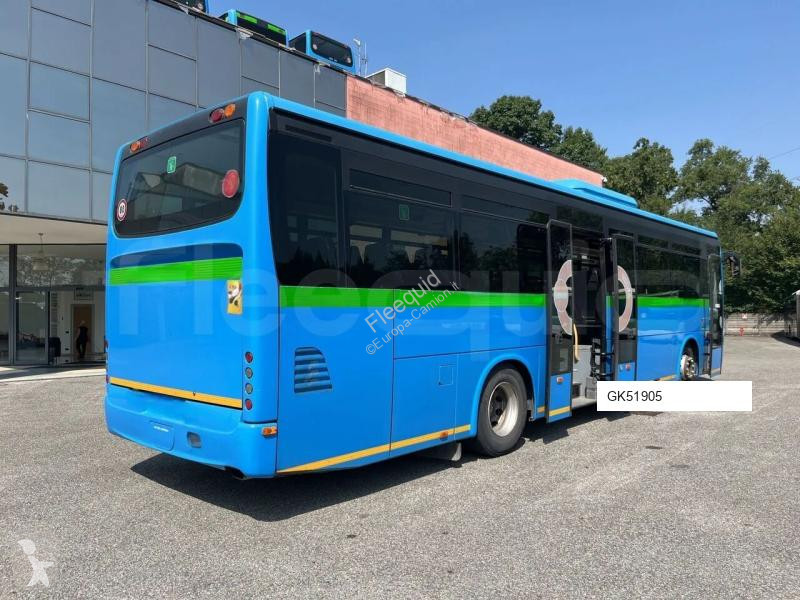 باص Iveco