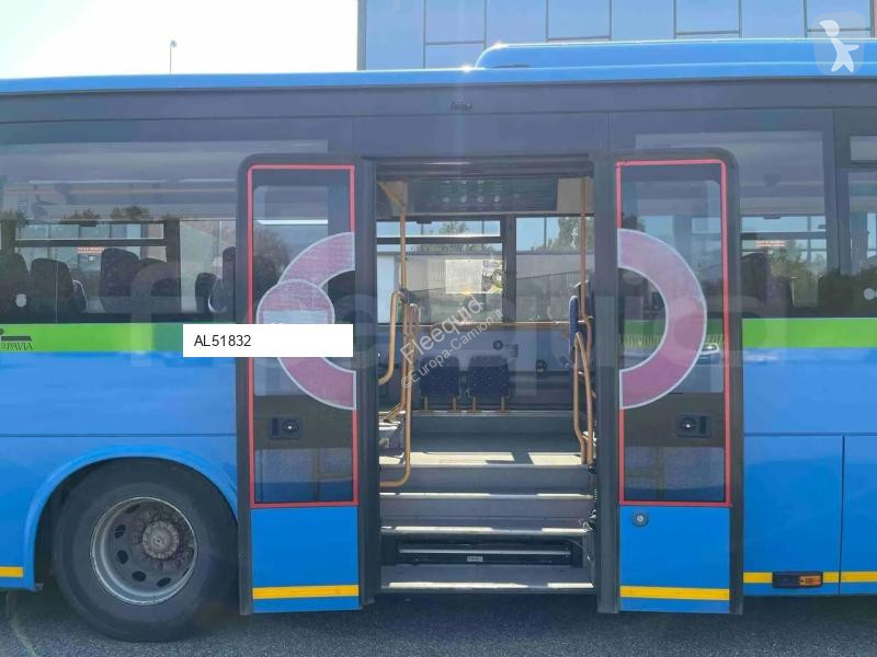باص Iveco