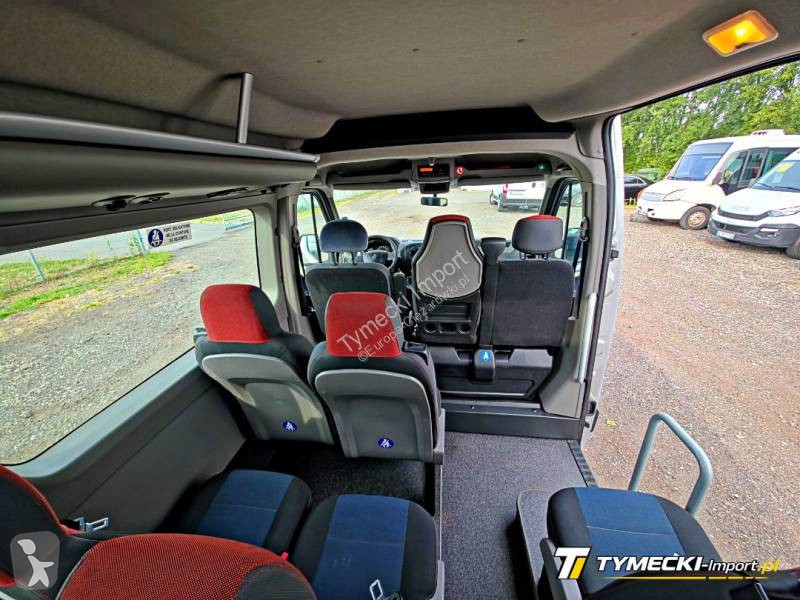 Комерційні автомобілі Renault