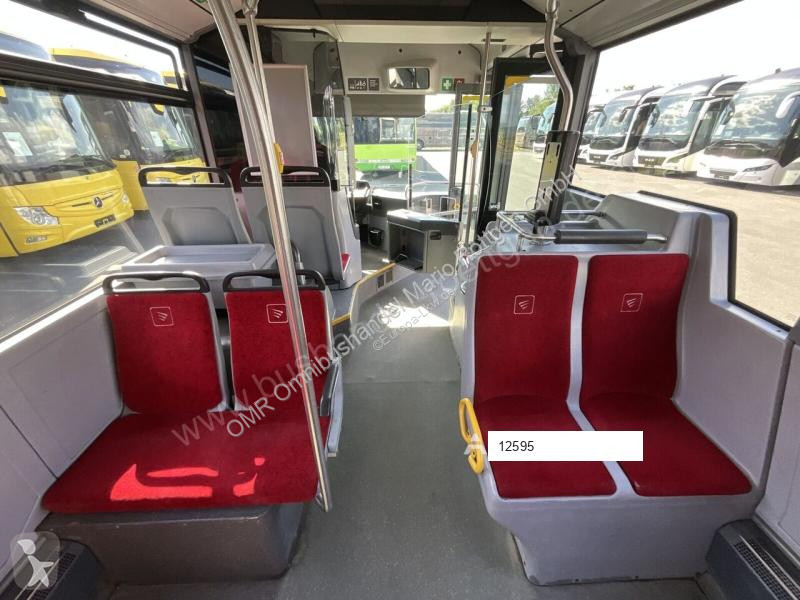 Autobussen Mercedes 0 530