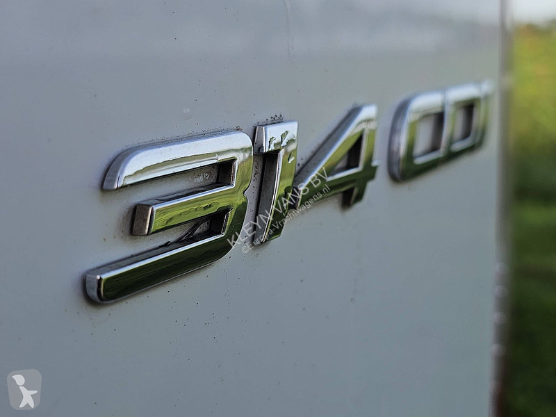 Veicolo commerciale Mercedes 314 L3H2 9-Pers 2x...