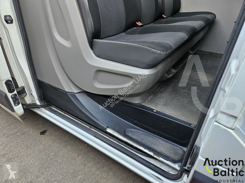 Buss Renault Multicab