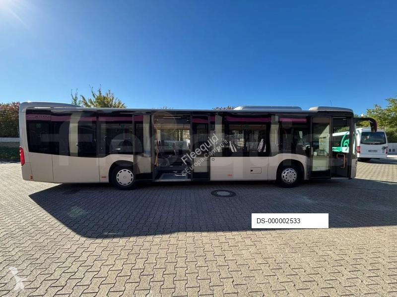 Autobús Mercedes