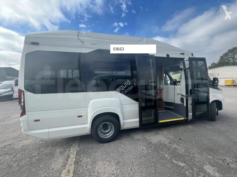 Iveco  bus