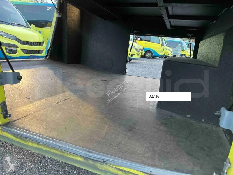 Iveco Ferqui bus