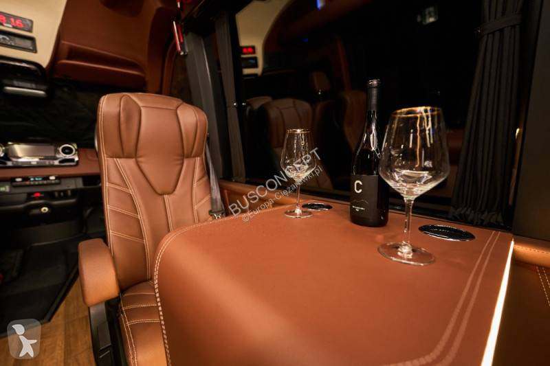 Furgoneta Mercedes 519 cdi 13 VIP seats on stock