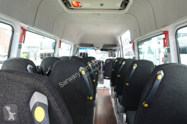 Autobuz Mercedes 513...