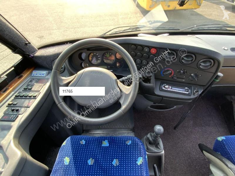 Autobús Iveco 65C17