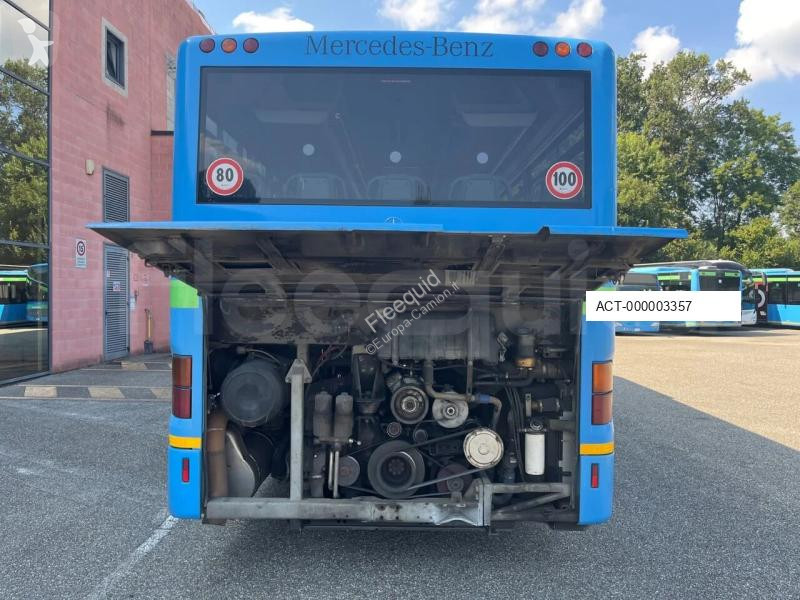 Bus Mercedes