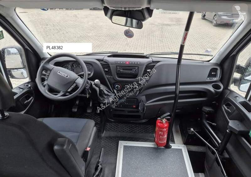 Градски автобус Iveco DAILY A60C15