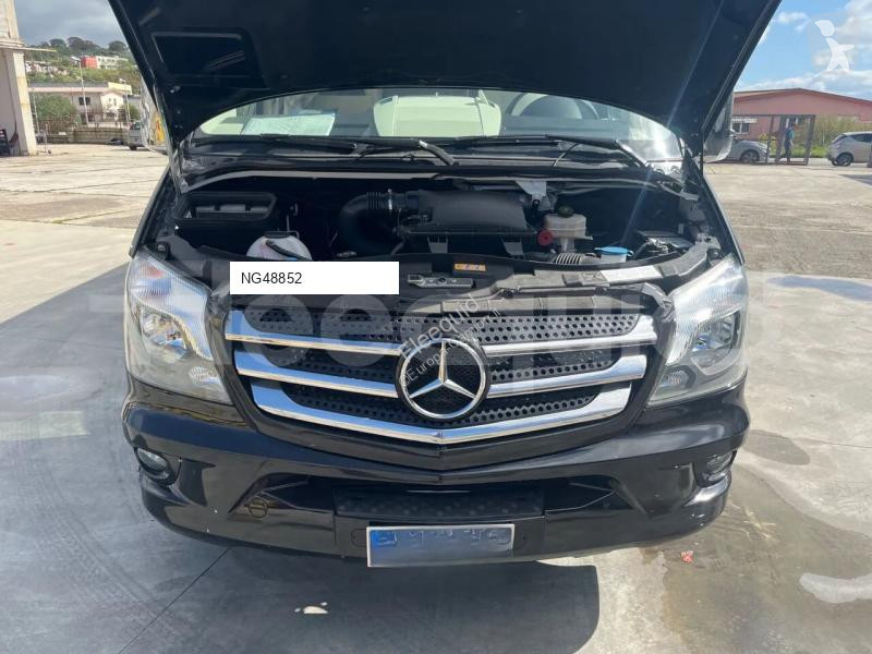 Autobús Mercedes