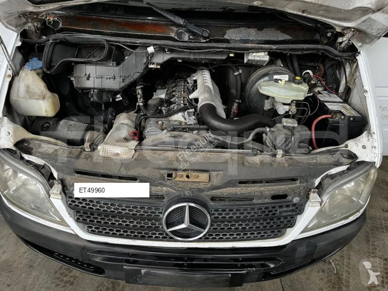 باص Mercedes