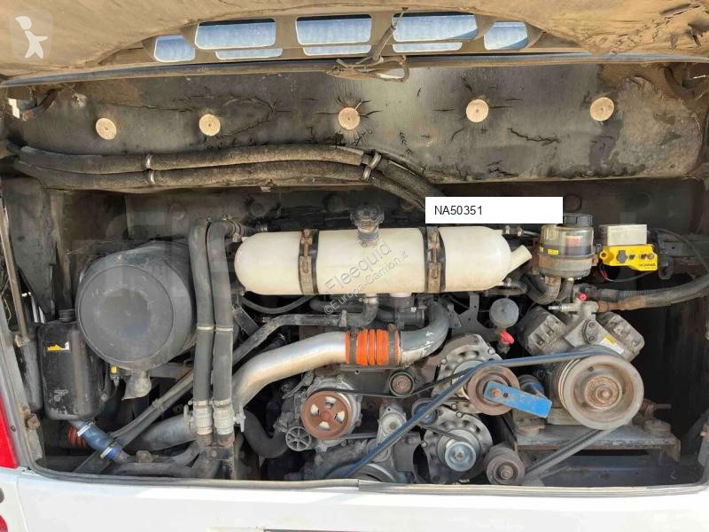 باص Irizar i4
