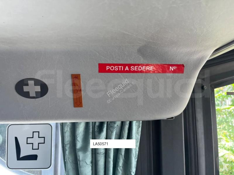 Pullman Setra S328