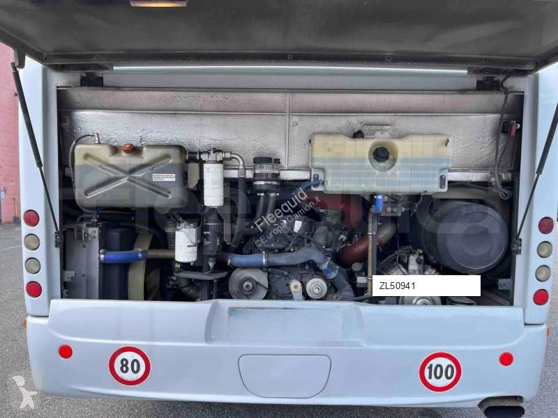 باص Iveco