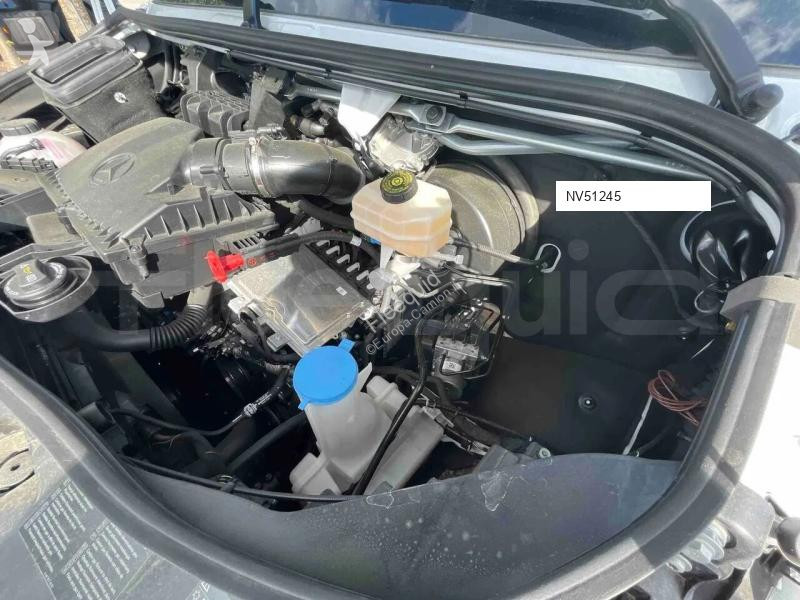 باص Mercedes