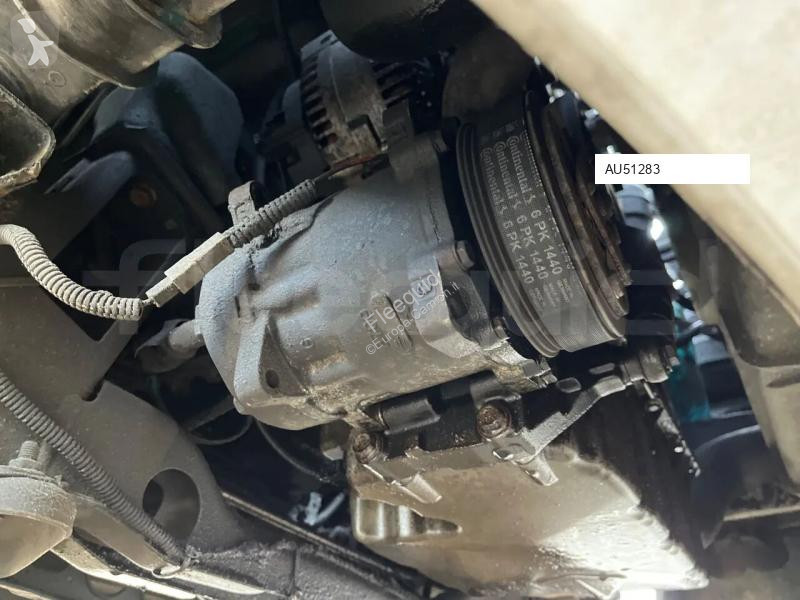 باص Mercedes