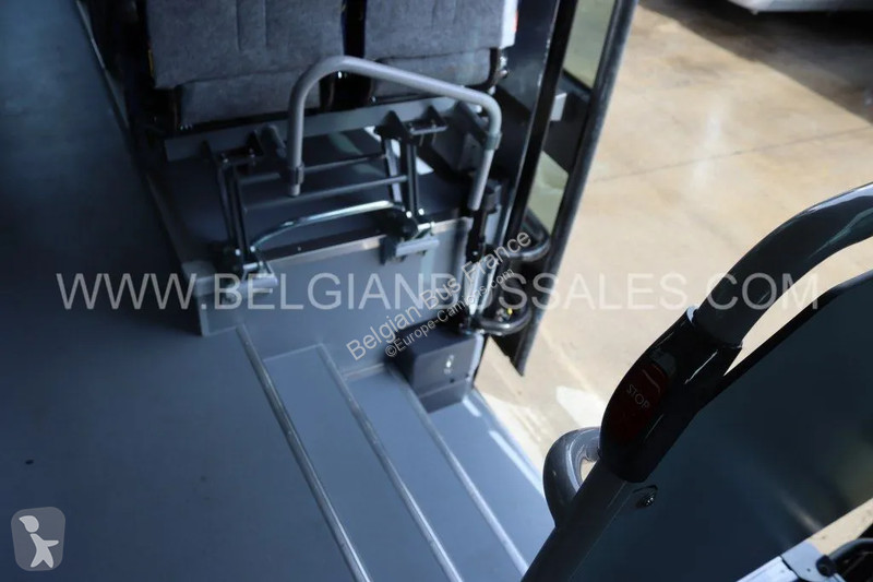 Bus Iveco 10.8m Pop / Double middle door / Lift...