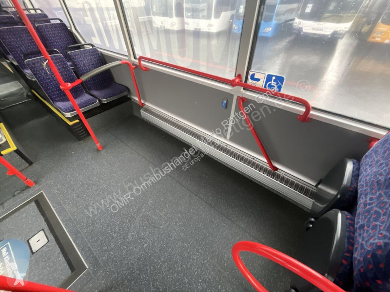 Градски автобус MAN A 26 Lions City LL