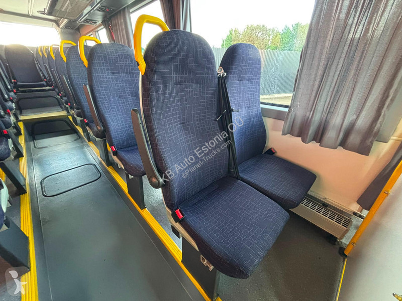 باص Volvo B8RLE 4x2 AC / AUXILIARY HEATING