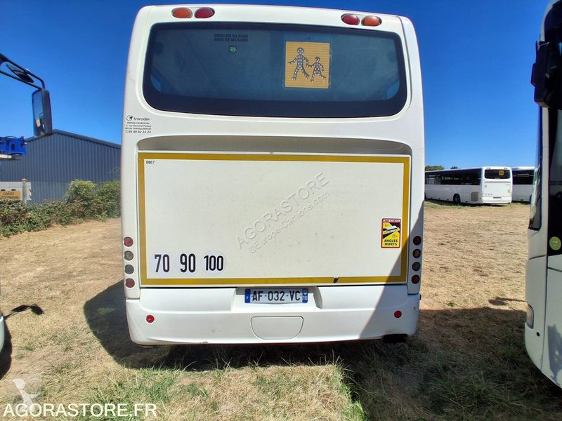 باص Irisbus RECREO