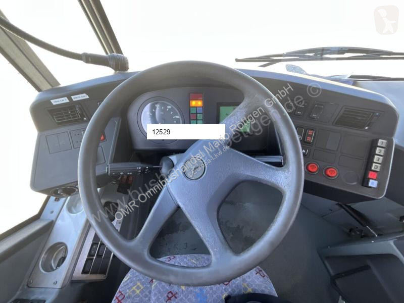 باص Mercedes O 530 LE