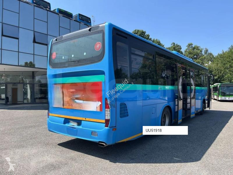 باص Iveco
