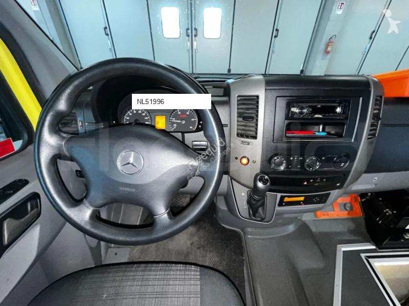 Véhicule utilitaire Mercedes