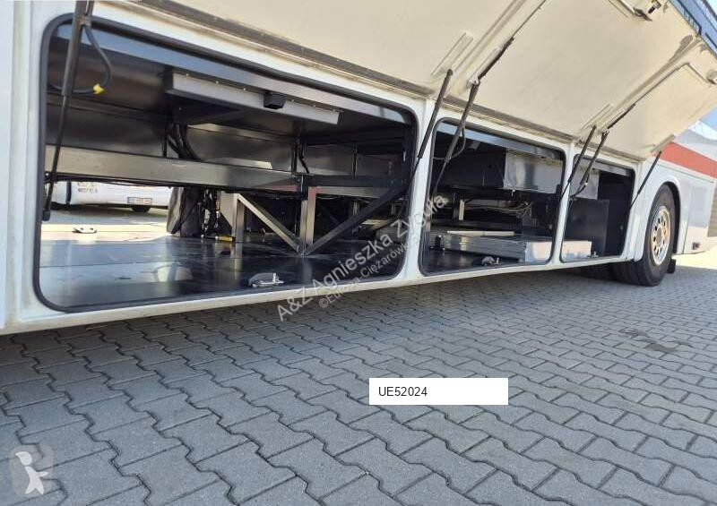 Autobussen Irisbus RECREO