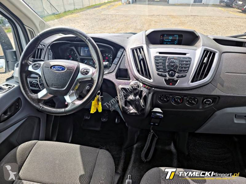Комерційні автомобілі Ford