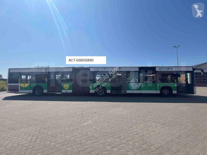Autobussen Mercedes G