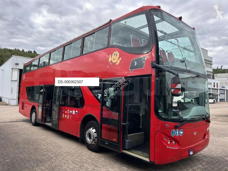 Autocar Volvo Unvi