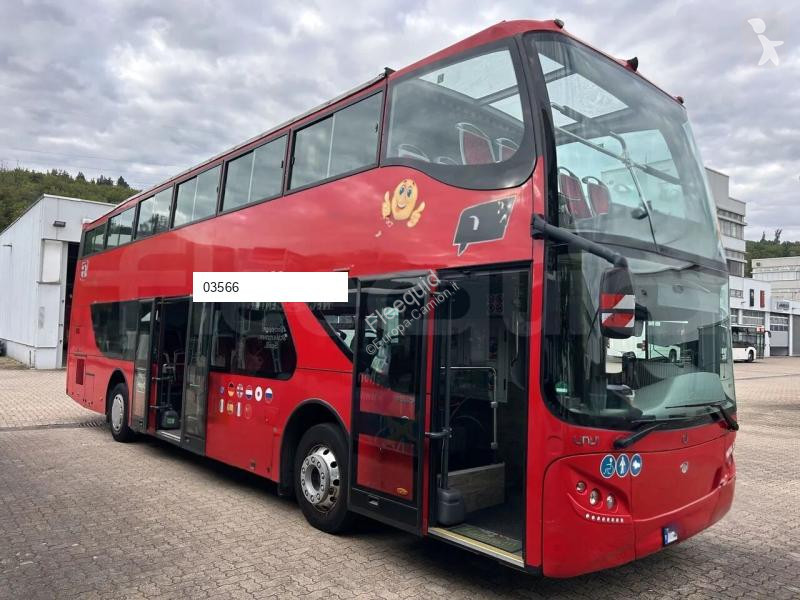 Volvo Unvi bus