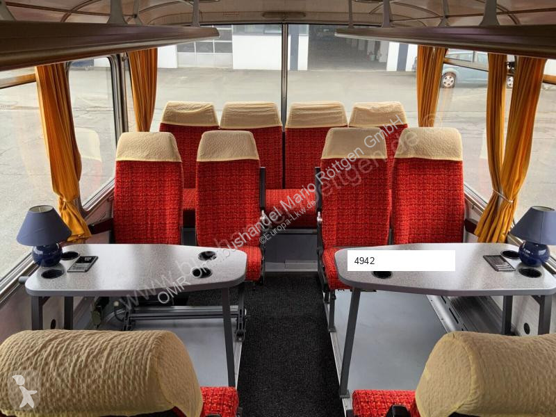 Autobussen Setra S 80