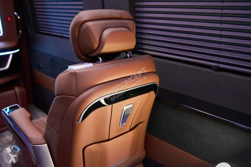 Furgoneta Mercedes 319 VIP 4+2 on stock