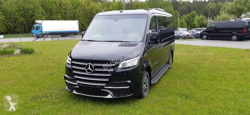 Autobus Mercedes 319 7+2